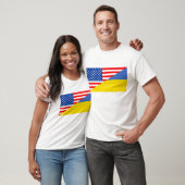 米国アメリカウクライナの半分の旗米国 Tシャツ (ユニセックス)