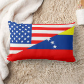 米国アメリカベネズエラの半分の旗米国 ランバークッション (ブランケット)