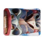 米国アラスカ州シトカのトーテムポールのクローズアップ マグネット (横)