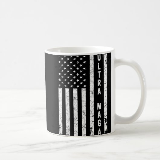 米国カッコいい黒人旗Ultで外出 コーヒーマグカップ (右)