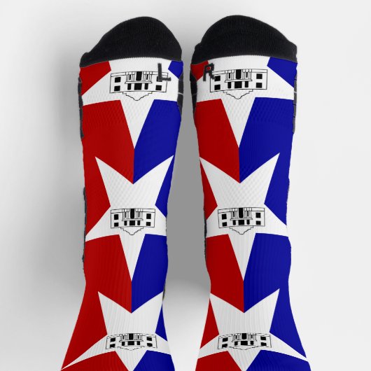 米国サンアントニオ州旗を持つアスレティッククルー靴下 ソックス (上部)
