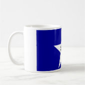 米国サンアントニオ州旗を持つマグカップ コーヒーマグカップ (左)