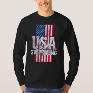 米国スイミングチームクール泳ぐフラッグスイミング4O Tシャツ