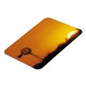 米国テキサス州州シントンの日没の風車 マグネット (左側)