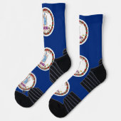 米国バージニア州旗を持つアスレチック・クルーソック ソックス (左)