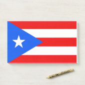 米国プエルトリコ国旗を掲げたメモ ポストイット (デスク)