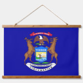 米国ミシガン州旗を持つウォールタペストリー 吊り下げ型タペストリー (正面)