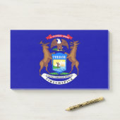 米国ミシガン州旗を持つメモ ポストイット (デスク)