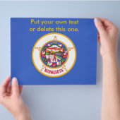 米国ミネソタ州旗を持つチラシ チラシ (手)