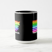 米国動揺して国旗の虹 – 衣服に値 マグカップ (中央)