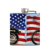 米国国旗とバイクのデザイン フラスク (裏面)