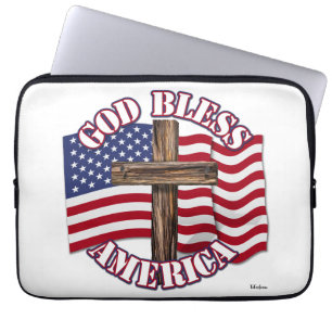 米国国旗と十字架を持つアメリカ人の神の祝福 ラップトップスリーブ