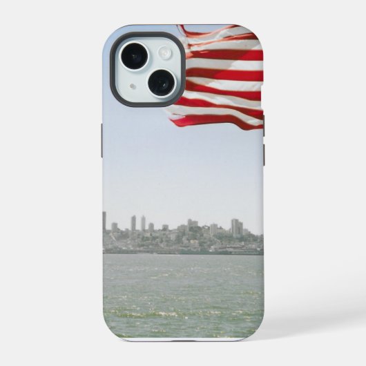 米国国旗と海岸線 iPhone 15ケース (裏面)