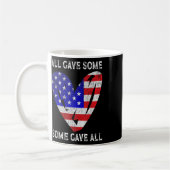米国国旗のアメリカ愛国的ハート軍 コーヒーマグカップ (左)