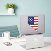 米国国旗のネバダ シール (デスク上のノートパソコン)