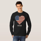 米国国旗のハートオレゴン7月4日Patriotic U Tシャツ (正面フル)