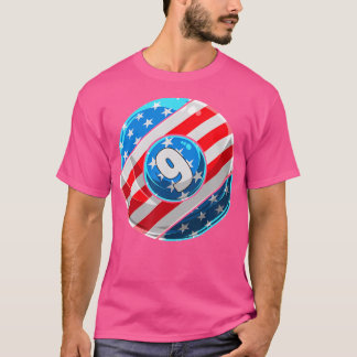 米国国旗のビリヤード選手(7月4日) Tシャツ