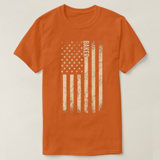 米国国旗のベーキング誇りを持ったアメリカンベイカー Tシャツ (デザイン正面)