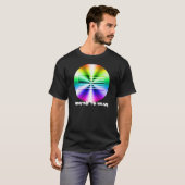 米国国旗のレインボーシールド – 衣服に値 Tシャツ (正面フル)