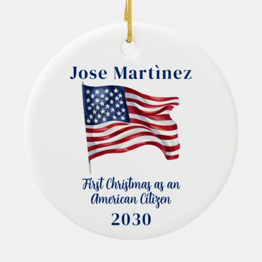 米国国旗の初めてのクリスマスカスタムニューシチズン セラミックオーナメント (裏面)