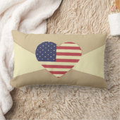 米国国旗の愛国的なハートヴィンテージレトロスタイルクリーム ランバークッション (ブランケット)