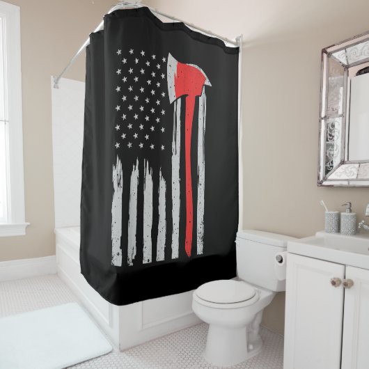 米国国旗の消防士の赤い消防士 シャワーカーテン (インサイチュ)
