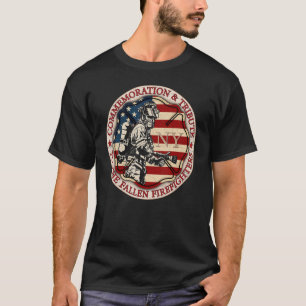 米国国旗の消防士トラックギア消防署Fir Tシャツ