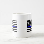 – 米国国旗の警察の細い青い線 コーヒーマグカップ (中央)