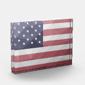 米国国旗の赤白青アメリカ幾何学的メッシュ フォトブロック (左)