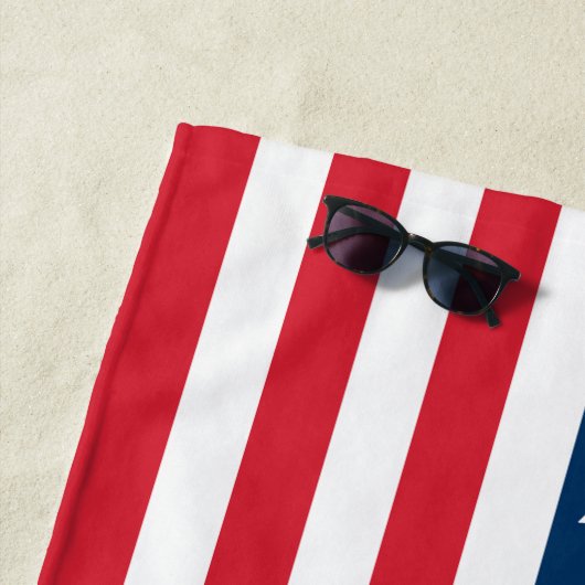 米国国旗の赤白青カスタムモノグラム名 ビーチタオル (インサイチュ)