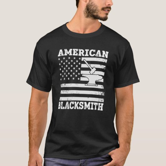 米国国旗の鍛冶アンビル&ハンマーアメリカンブラック Tシャツ (正面)