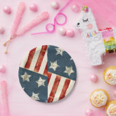 米国国旗の風化された星とストライプのヴィンテージ ペーパープレート (パーティー)