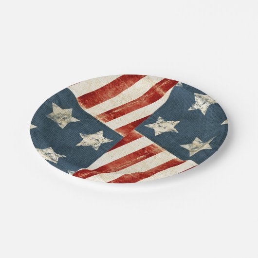 米国国旗の風化された星とストライプのヴィンテージ ペーパープレート (アングル)