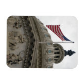 米国国旗を持つ米国議会建物 – 東 マグネット (横)