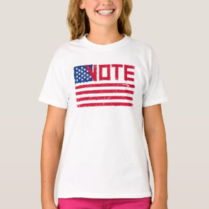 米国国旗を掲げて投票T-シャツ Tシャツ