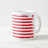 米国国旗グランジのヴィンテージTシャツコーヒーマグ ジャンボコーヒーマグカップ (正面右)