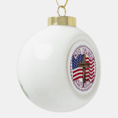 米国国旗50星を持つ神の祝福を受け、十字架 セラミックボールオーナメント (左)