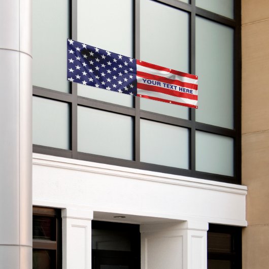 米国国旗。 横断幕 (ビルの外側)