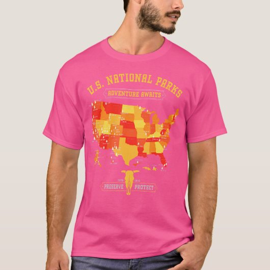 米国国立公園地図 – ヴィンテージアメリカンハイキングカム Tシャツ (正面)