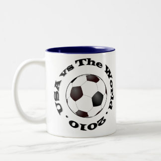 米国対世界2010年 ツートーンマグカップ