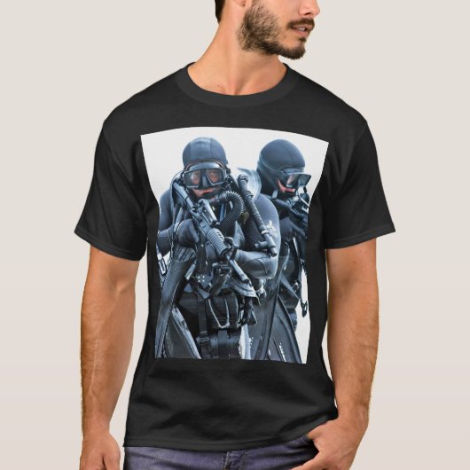 米国戦闘部隊 – 米国特殊部隊 Tシャツ (正面)