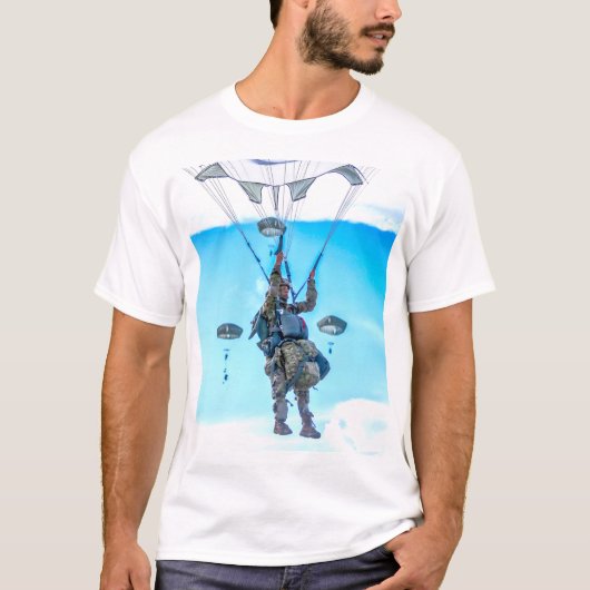 米国戦闘部隊 – 米国空挺部隊 Tシャツ (正面)