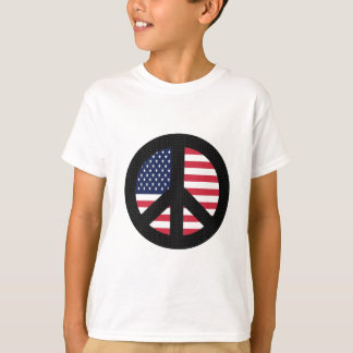 米国旗が付いているピースサイン Tシャツ