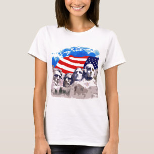 米国旗が付いているラシュモア山 Tシャツ