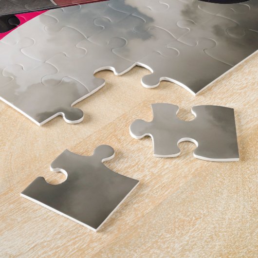 米国旗が付いている1958年のプリマスのサヴォイ車 ジグソーパズル (側面)