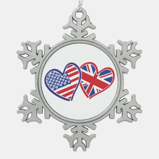 米国旗と英国国旗のハート スノーフレークピューターオーナメント (正面)