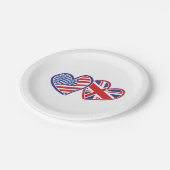 米国旗と英国国旗のハート ペーパープレート (アングル)