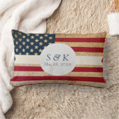 米国旗のカスタムなモノグラムの結婚式の日付の枕 ランバークッション (ブランケット)