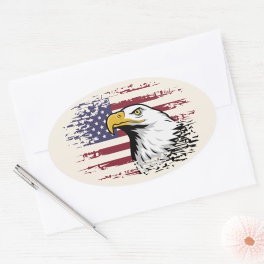 米国旗の背景に対するアメリカワシ。 楕円形シール (封筒)