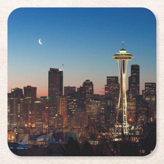 米国旗は上昇の月の間で飛びます スクエアペーパーコースター (正面)